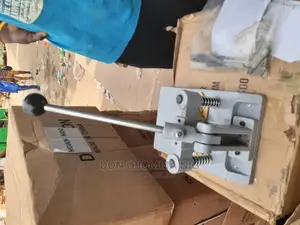 Round Corner Cutting Machine