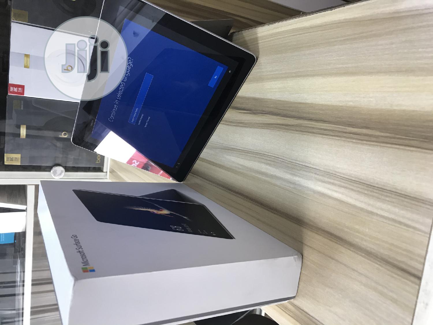 Laptop Microsoft Surface Go 8GB Intel Pentium SSD 128GB