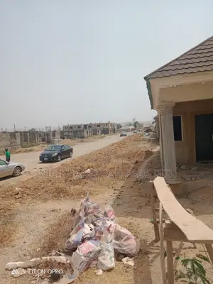 3bdrm Bungalow in Wumba for sale