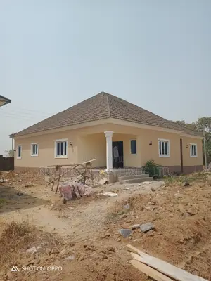 3bdrm Bungalow in Wumba for sale