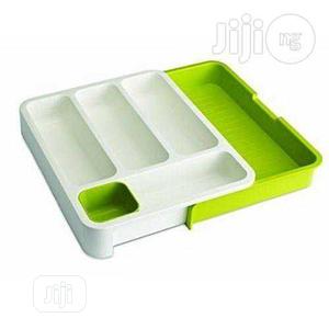Expandable Cutlery Tray