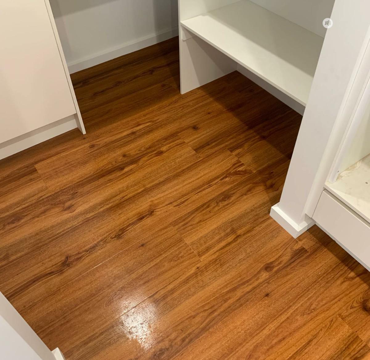 Wood-like Water Friendly Vinyl Pvc Flooring. Free Installation