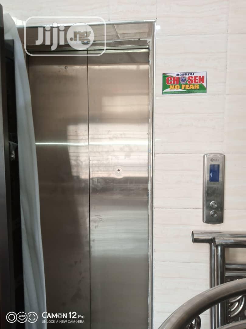 Lift Elevator Door