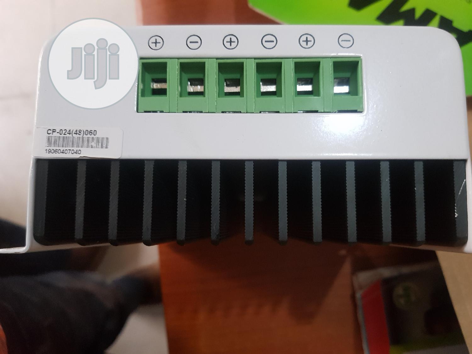40A MPPT Diamond Charge Controller