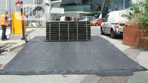 Road Blocker