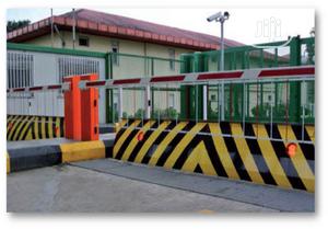 Road Blocker