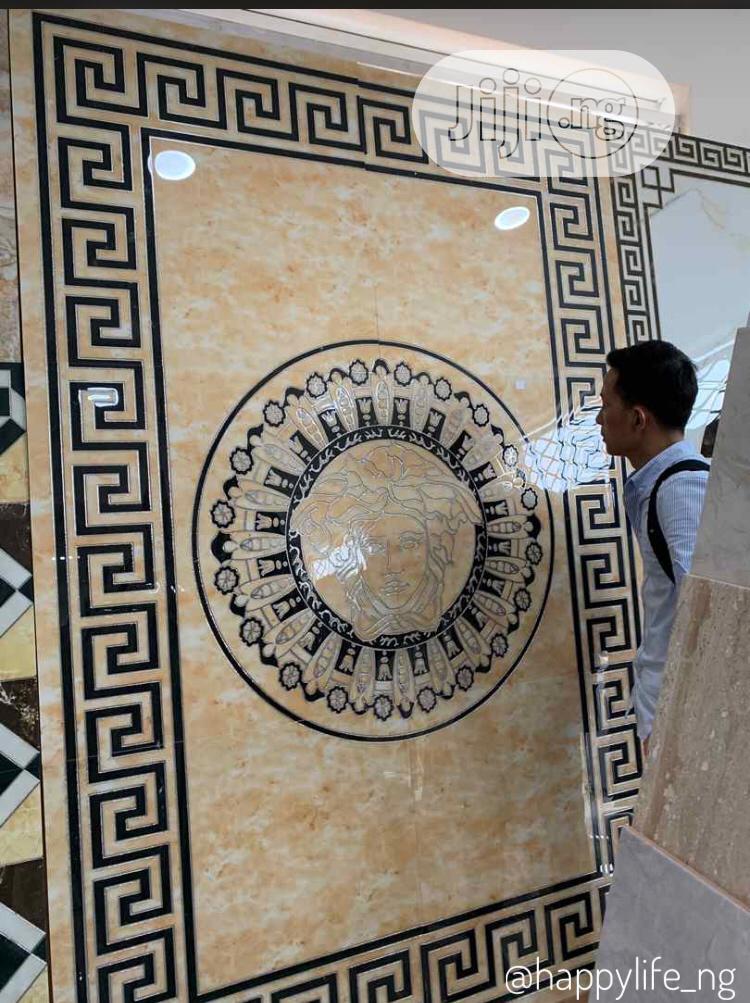 Center Deco Tiles