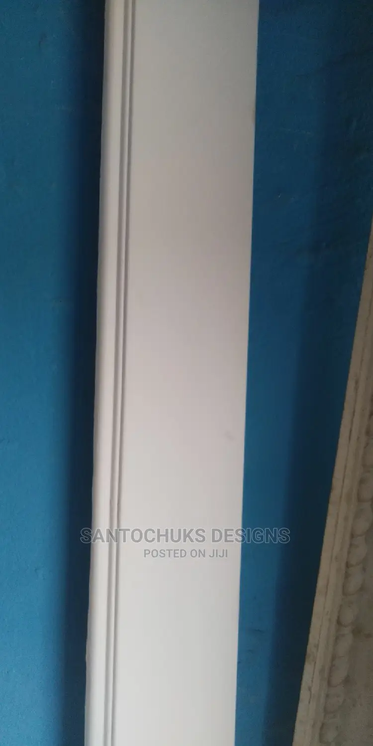 Pop Plastic Cornice,