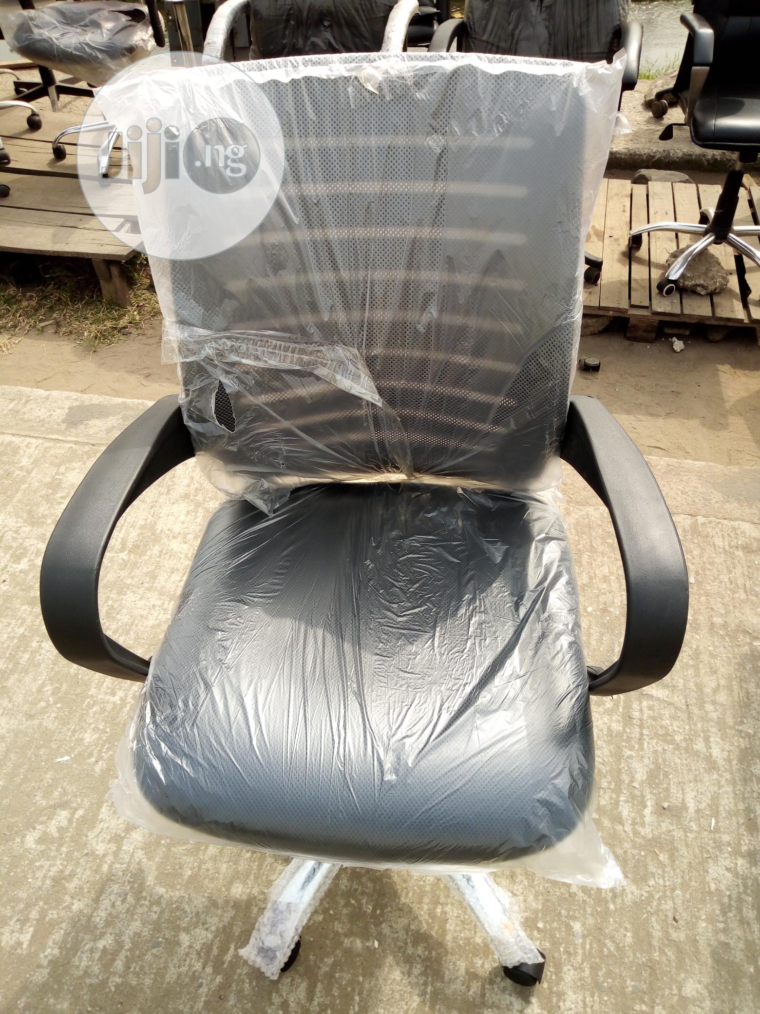 Arms Chair