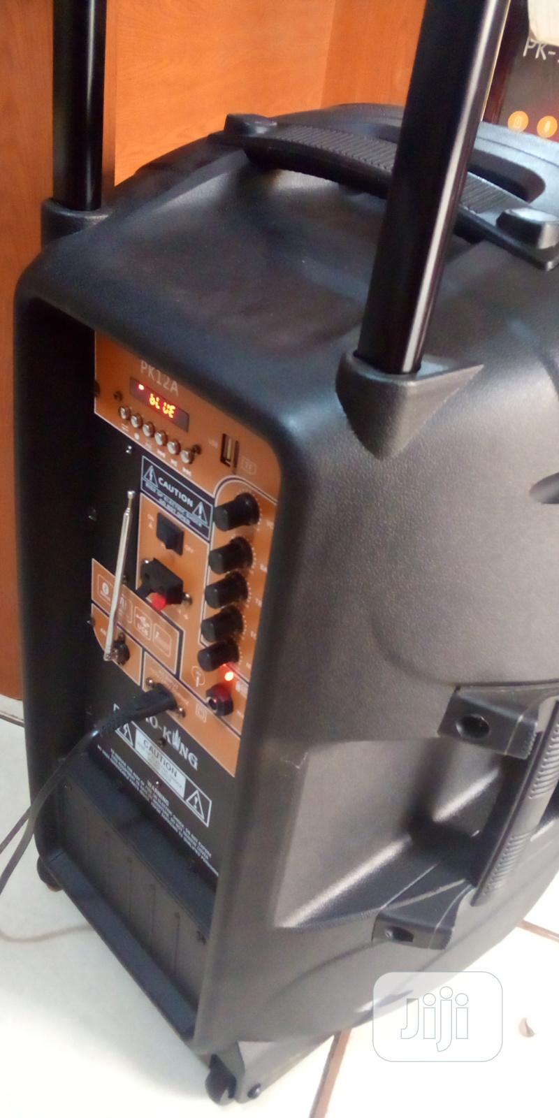 Strong Wireless Speaker