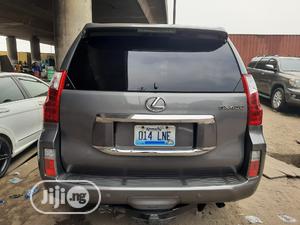 Lexus GX 460 Premium 2011 Gray