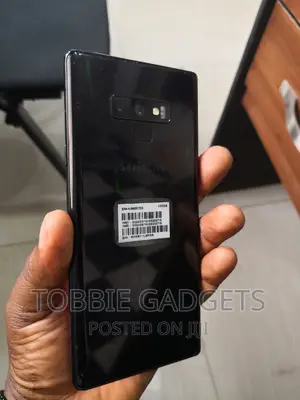 Photo - Samsung Galaxy Note 9 128 GB Black