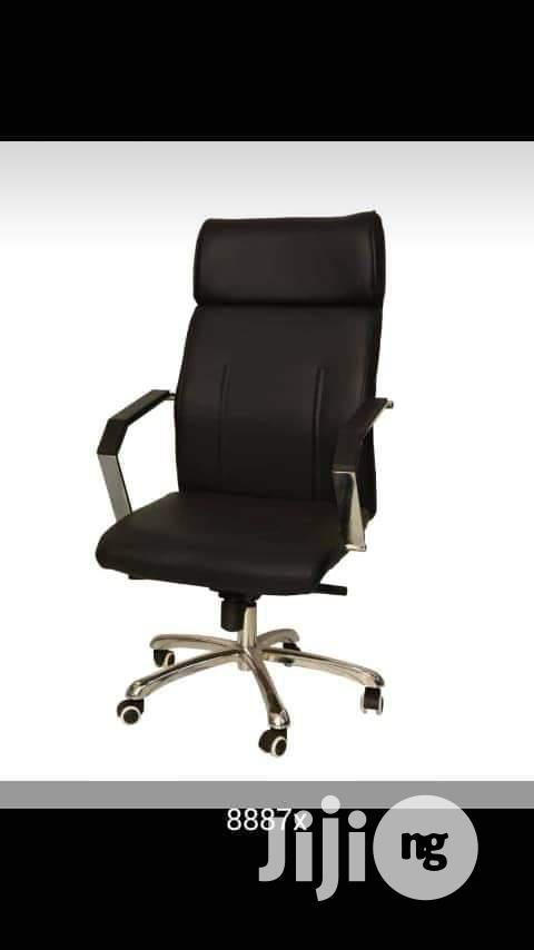 Black Arms Chair