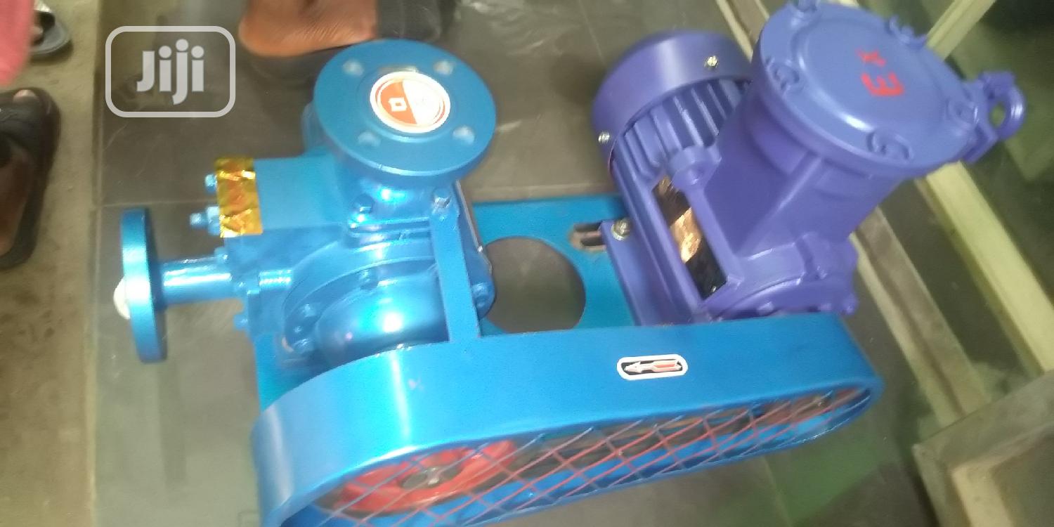 Pumping Machine