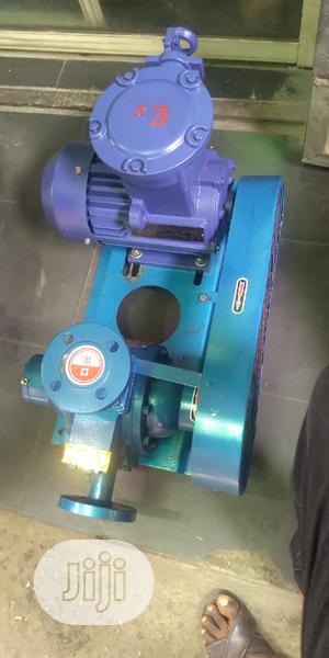 Pumping Machine