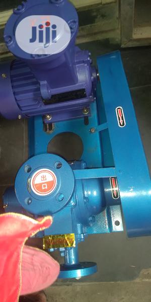 Pumping Machine