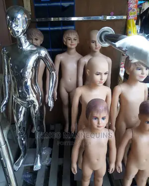 Kids Mannequins Display