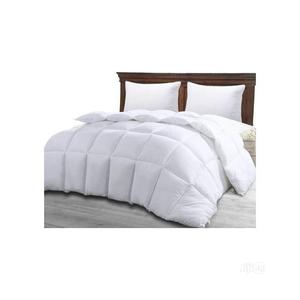Super White Duvet, Bedsheet With 4 Pillow Cases