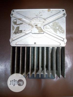 Mercedes ML 350 Amplifier