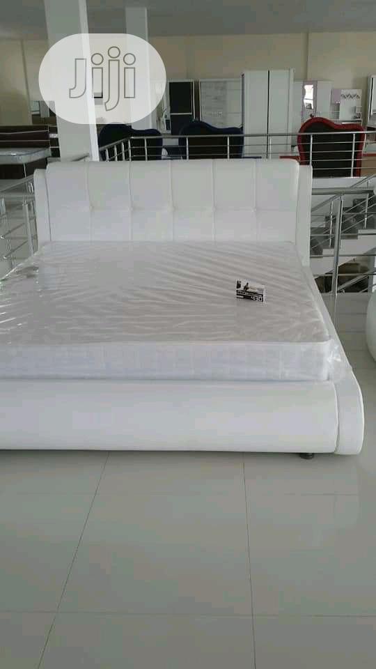 6 By 6 Bedframe