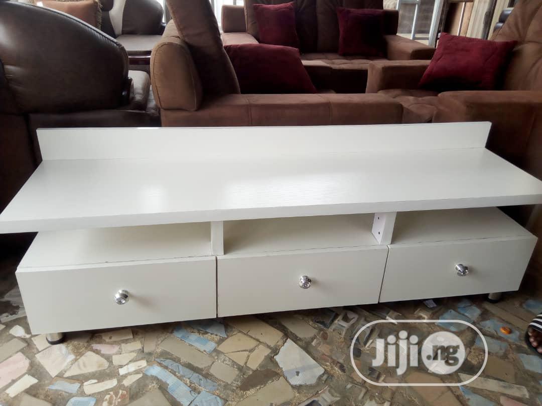 4 Ft Length Television Stand