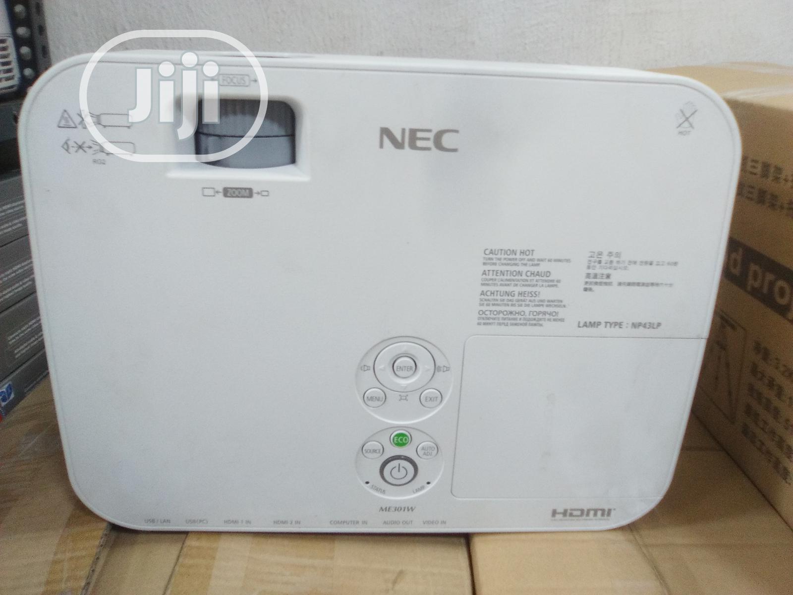 Nec Projector