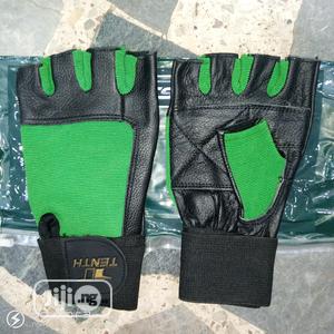 Tenth Weight Lifting Glove Green