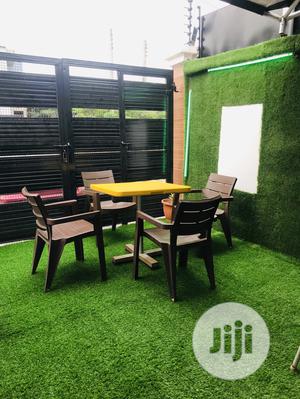 Green Grass Rugs for Seat Out