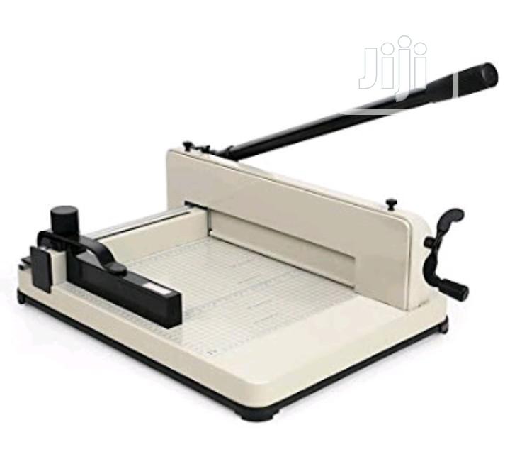 Paper Cutter Machine, Table Top