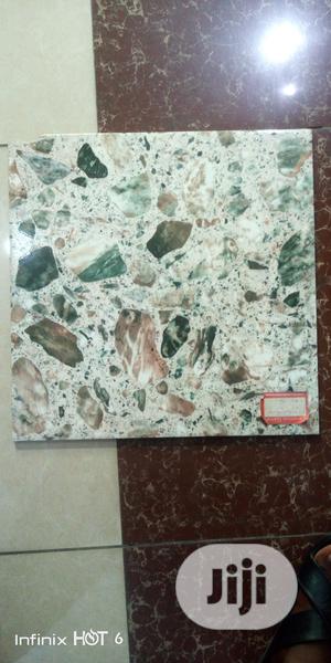 Compact Verde Tile Spanish