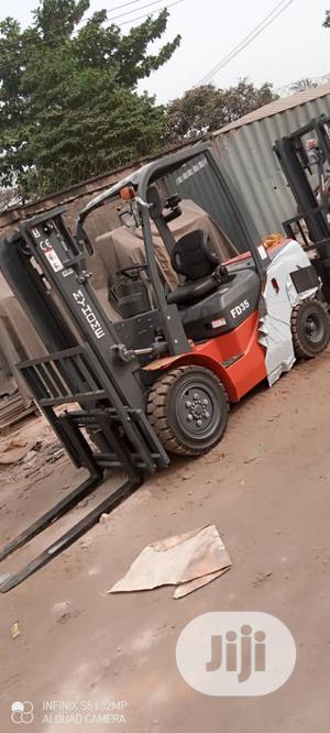 Forklift 3.5ton Diesel Forklift For Hire Brand New