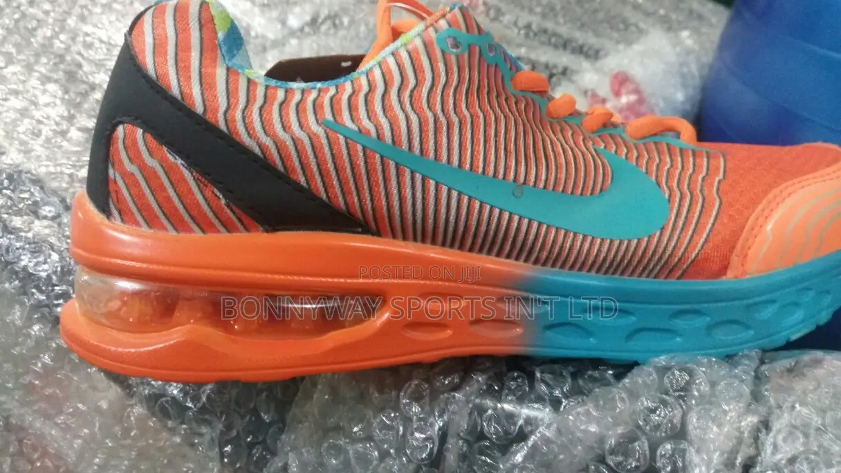 Nike Jugging Canvas