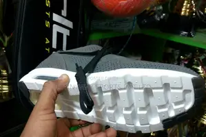 Nike Jugging Canvas