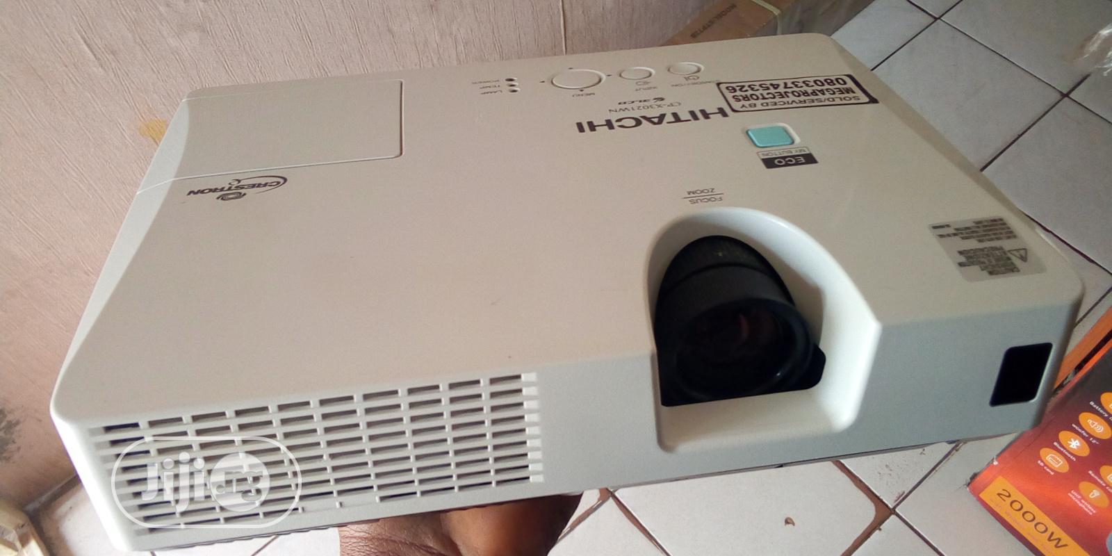Bright Projector
