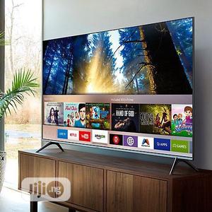 LG Smart TV 70" Ur80006