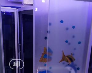 Cubicle With Shower Room 90/90
