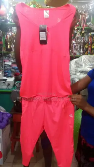 Ladies Gym Wear With Sleeves