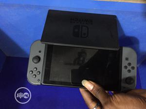 Nintendo Switch + Dock