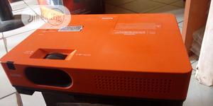 Sharp Sanyo Projector