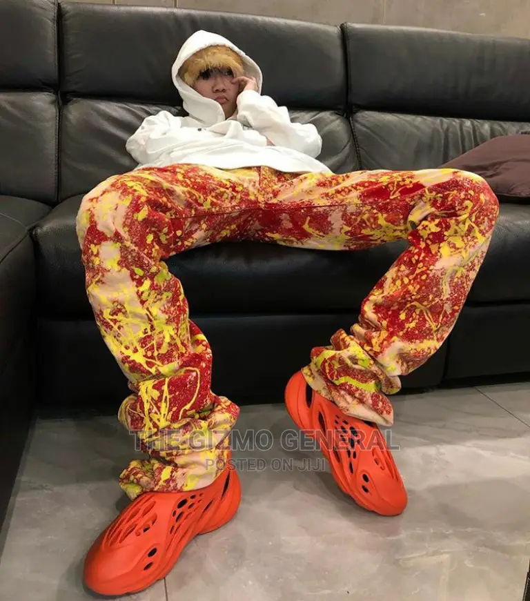 Yeezy Foam Runner (Clogs)