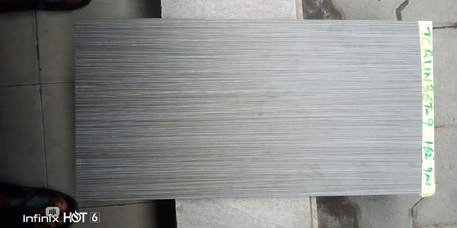 Negros 30/60 Floor Tile