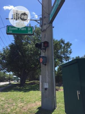 Solar Traffic Light