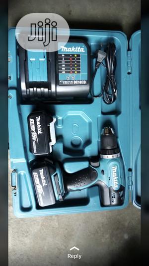 Makita Cordless Drill 18vts Original With Two Batteries