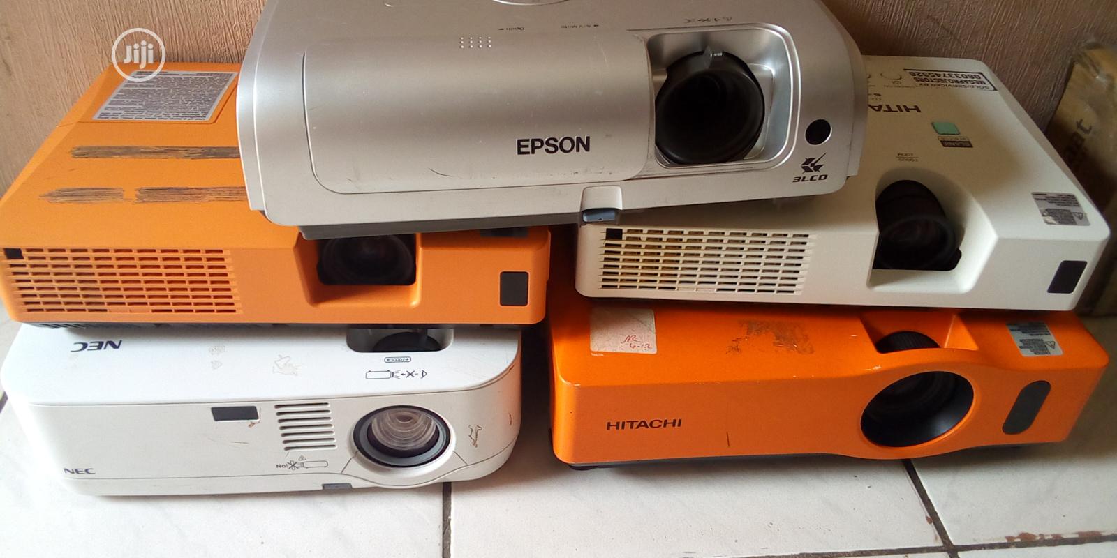 Amazing Discount Projector