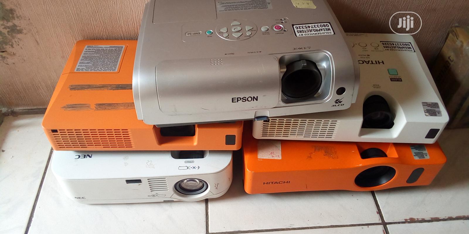 Amazing Discount Projector