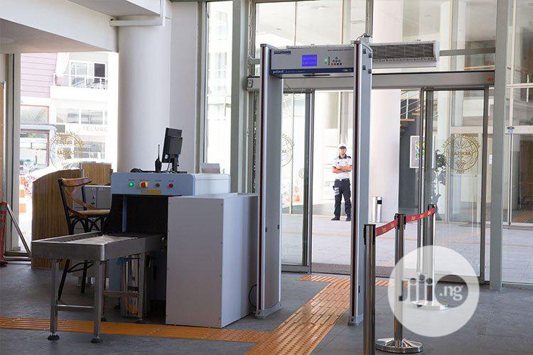 Walk Through Metal Detector
