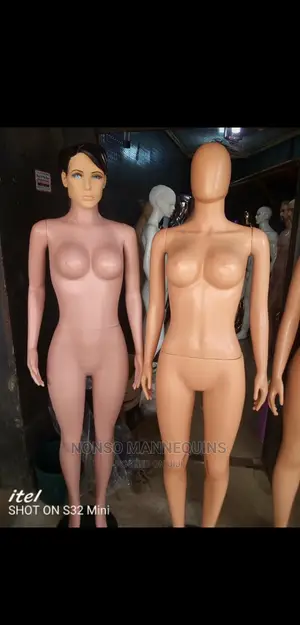Plastic Female Mannequins Code 1