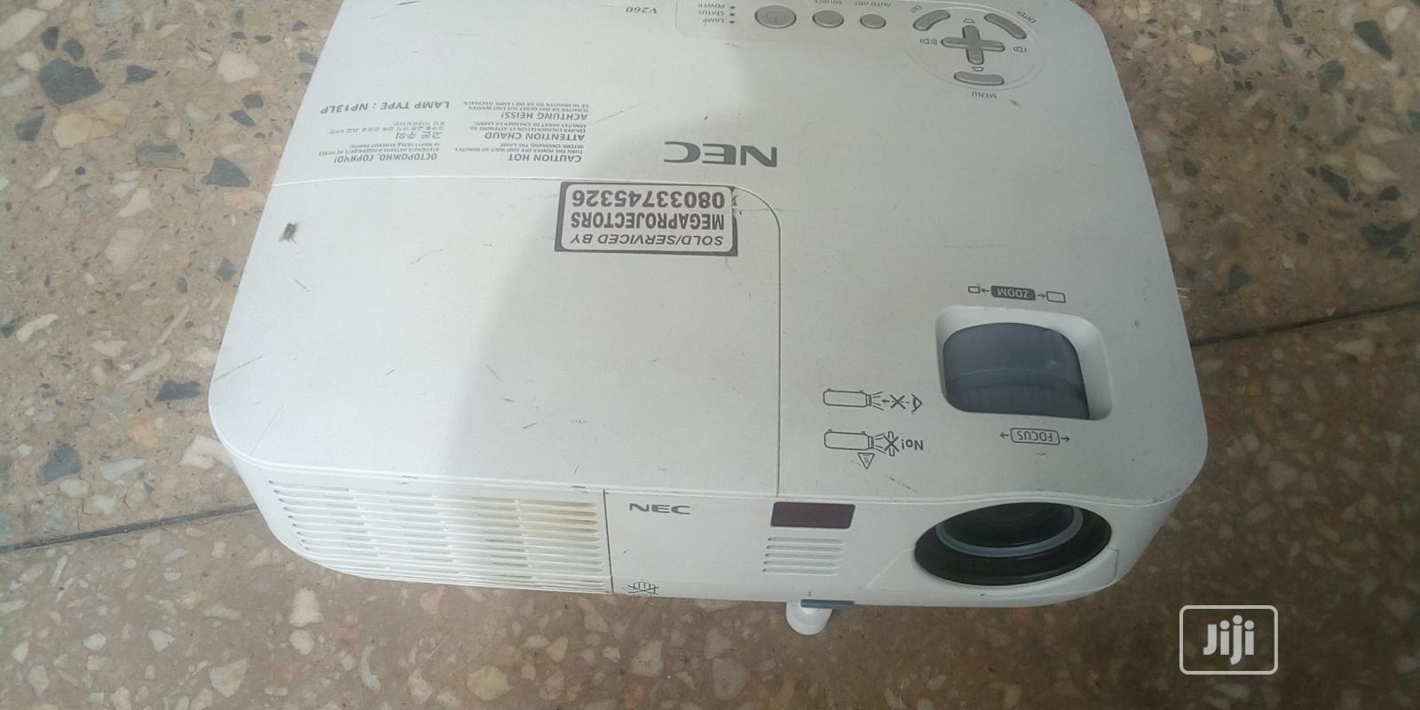 Excellent Projector