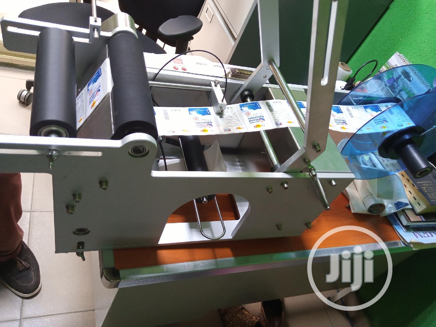 Labeling Machine
