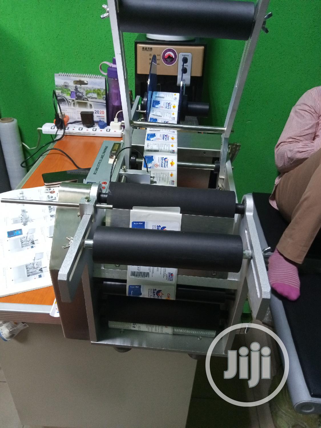 Labeling Machine